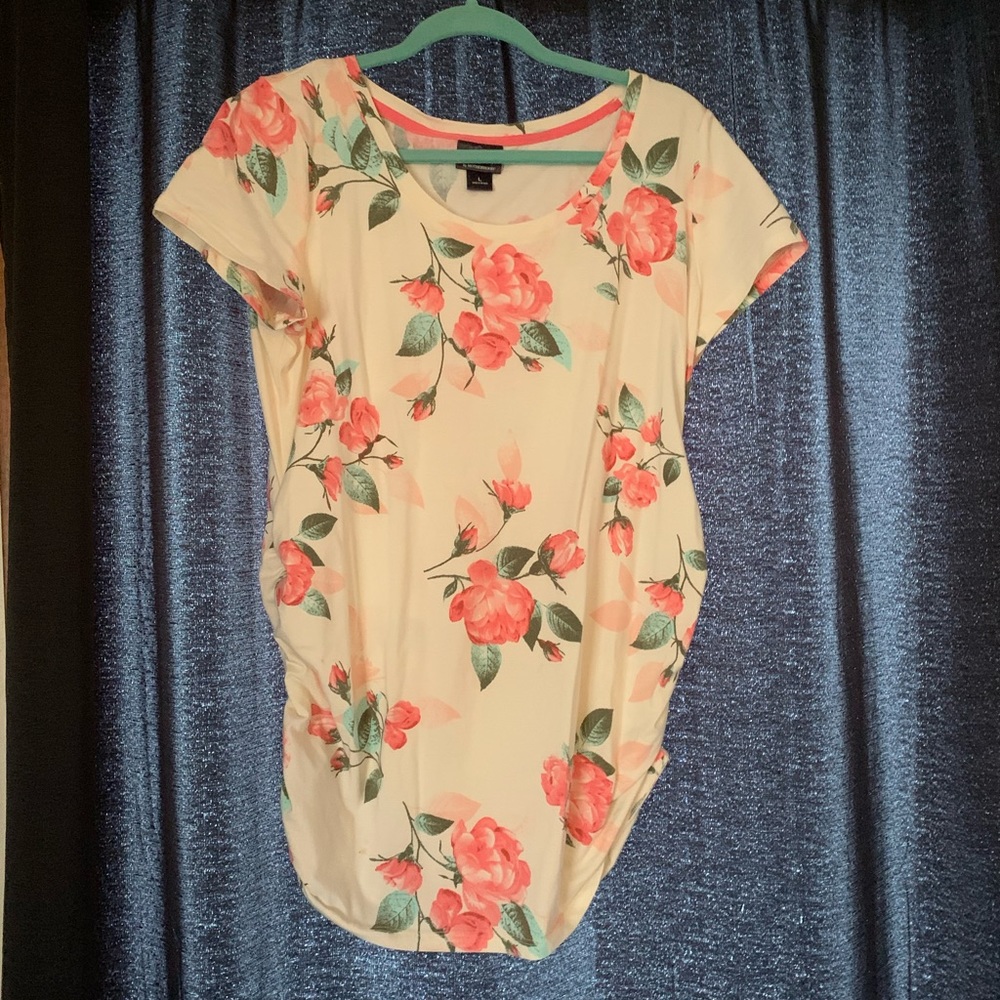 Maternity floral top large